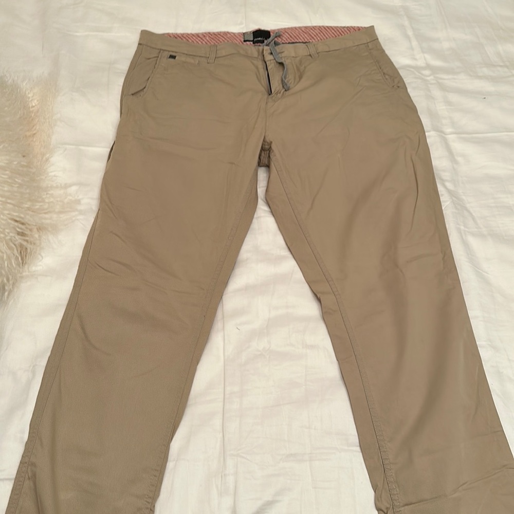 Men’s O’Neil size 36 khakis only worn twice